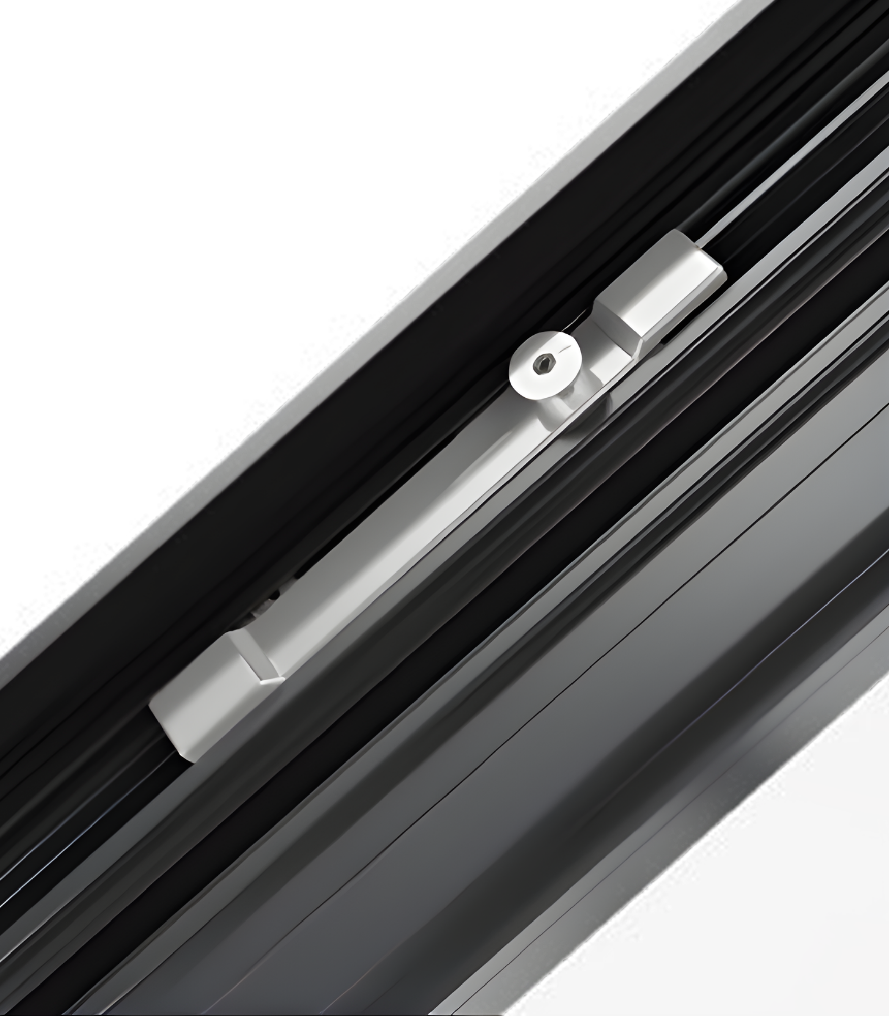 VLX 80 Awning Window in Las Vegas, NV | Viewlux Windows And Doors Las Vegas — detail 4